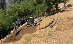 Saimbeyli Belediyesi Mahmutlu ve Kızılağaç'ta çalışmalarını sürdürüyor
