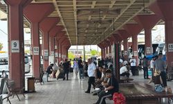Türkiye'nin en sıcak kentinde otogar krizi: Yolcular neden açık havada bekliyor?