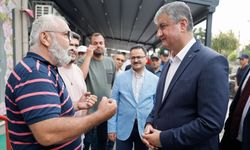 Vali Yavuz, Çukurova'da esnaf ve vatandaşlarla buluştu