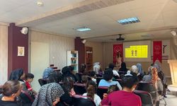 Yüreğir Sosyal Hizmet Merkezi’nden ailelere “Mahremiyet” eğitimi
