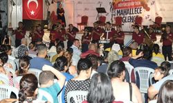 “Bi’ Yaz Konserleri” Yumurtalık’ta devam ediyor