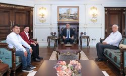 Adana Valisi Mustafa Yavuz kent gündemine dair heyetleri ağırladı
