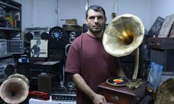Adana’da 100 yıllık gramofonlara hayat veriyor: “Çırak bulamıyorum”
