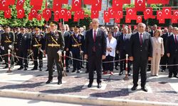 Adana’da 30 Ağustos Zafer Bayramı'nın 104. yılı törenlerle kutlandı