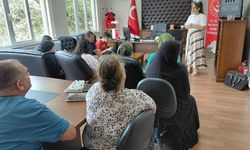 Adana'da engelli evde bakım hizmeti alan ailelere özel eğitim