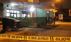 Adana'da kapüşonlu saldırgan kahvehaneyi taradı: 3 yaralı