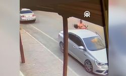 Adana'da park halindeki aracın açılan kapısı faciaya neden oldu!