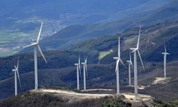 Adana’ya 1 milyar 85 milyon TL’lik enerji yatırımı: 12 türbin kurulacak