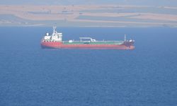 Adana'ya giden kimyasal tanker Çanakkale Boğazı'nda arızalandı