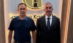 Ali Bedrettin Karataş Tapu Müdürlüğünü ziyaret etti