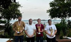 Caretta Carettaların gölgesinde hamle heyecanı: Yumurtalık'ta Satranç turnuvası!