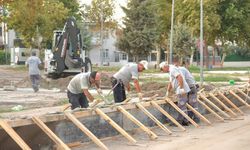 Ceyhan Belediyesi’nden parklara bakım ve yenileme