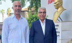 CHP Çukurova İlçe Başkan adayı Yılmaz Yakar, Cemal Canpolat’la bir araya geldi