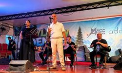 Karataş'ta Yaz Şenliği Coşkusu! Konser Vatandaşlardan İlgi Gördü
