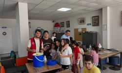 Kozan Gençlik Merkezi'nden yaz günlerinde serinleten ikram