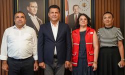 Kozan’da 500 öğrenciye kırtasiye ve okul kıyafeti desteği