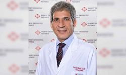Prof. Dr. Hüsnü Çelik: "Kanser tedavisinde hiçbir branş tek başına yeterli değil"