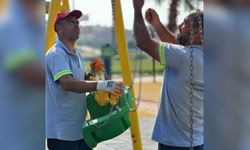 Seyhan'da bir park daha yenilenerek hizmete açıldı