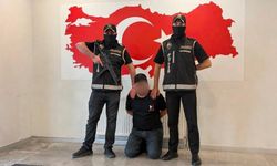 Uluslararası operasyonla yakalanan firari suç örgütü üyesi Bakü'den Türkiye'ye getirildi