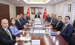 Vali Mustafa Yavuz kaymakamlarla Adana’nın ilçelerini görüştü