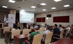 Yüreğir Belediyesi personeline “Gıda Okuryazarlığı” eğitimi