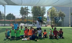 5 Ocak Demirspor durmak bilmiyor: “Gelecek altyapıdadır”