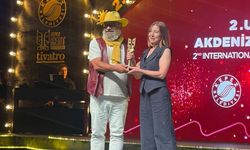 Adana Şehir Tiyatroları’na iki ödül birden