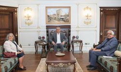 Adana Valiliğinde, muhtarların talepleri ve şehrin sanat vizyonu masaya yatırıldı!