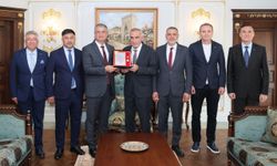 Adana’da iki bağışçıya TSKGV’den Altın Madalya ve Berat Belgesi