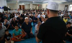 Adana’da işitme engelliler için cuma hutbeleri artık işaret diliyle anlatılıyor