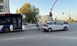 Adana’da yeni açılan Kasım Gülek Altgeçidi’nde yaya geçidi sorunu