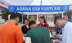 Adana’ya gelen üniversite öğrencilerine otogardan yurda ulaşım desteği
