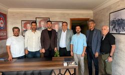 Ahmet Bozan ve beraberindeki heyetten TÜRKAV Adana İl Başkanı Kadir Gül’e ziyaret