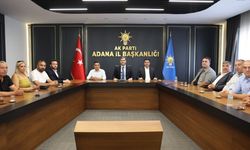 AK Parti Adana İl Başkanlığı'nda Kozan heyeti ağırlandı: Muhtarların talepleri masaya yatırıldı