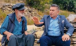 Burhan Amca sazıyla içini döktü, Başkan Şimşek’ten yuva sözü geldi