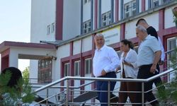 Ceyhan Kaymakamı Kurtyemez, öğrenci yurtlarını inceledi