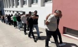 Evlerinden uyuşturucular ve silahlar çıktı: 9 şüpheli tutuklandı