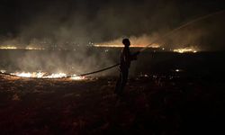 Reyhanlı’da korkutan yangın: Mısır anızları alev aldı