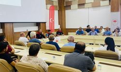 Kozan hurmasında kalite seferberliği: Üreticilere hijyen ve farkındalık eğitimi