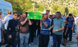 Kozan'ı yasa boğan kaza: 17 Yaşındaki Selçuk toprağa verildi