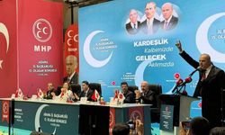 MHP Adana'da Hakan Yıldırım güven tazeledi: Yeni yönetim listesi belli oldu