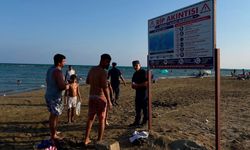 Sahil Güvenlik ekiplerinden Karataş’ta rip akıntısı uyarısı