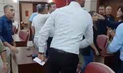 Son Dakika: Yüreğir Belediye Meclisi’nde tansiyon yükseldi
