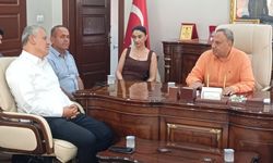 Yeni Parti Milletvekili Ayhan Barut'tan Hatay'da esnaf ziyareti