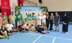 Yeşilay Adana gönüllüleri voleybol müsabakasında buluştu