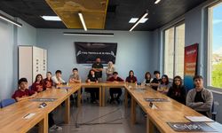 75. Yıl Anadolu Lisesi ve GSB Yüreğir Gençlik Merkezi'nden ortak başarı