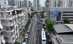 Adana Koleji Sokağı’nda asfalt mesaisi sürüyor