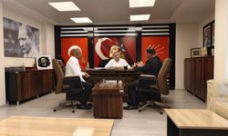 Adana siyasetinde dikkat çeken ziyaret! İki il başkanı bir araya geldi