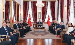 Adana Valisi Mustafa Yavuz, Cumhuriyet Bayramı tebriklerini kabul etti
