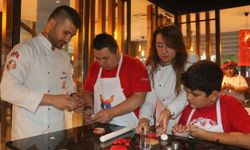 Adana'da "Ay Yıldızlı Lezzetler" etkinliği düzenlendi